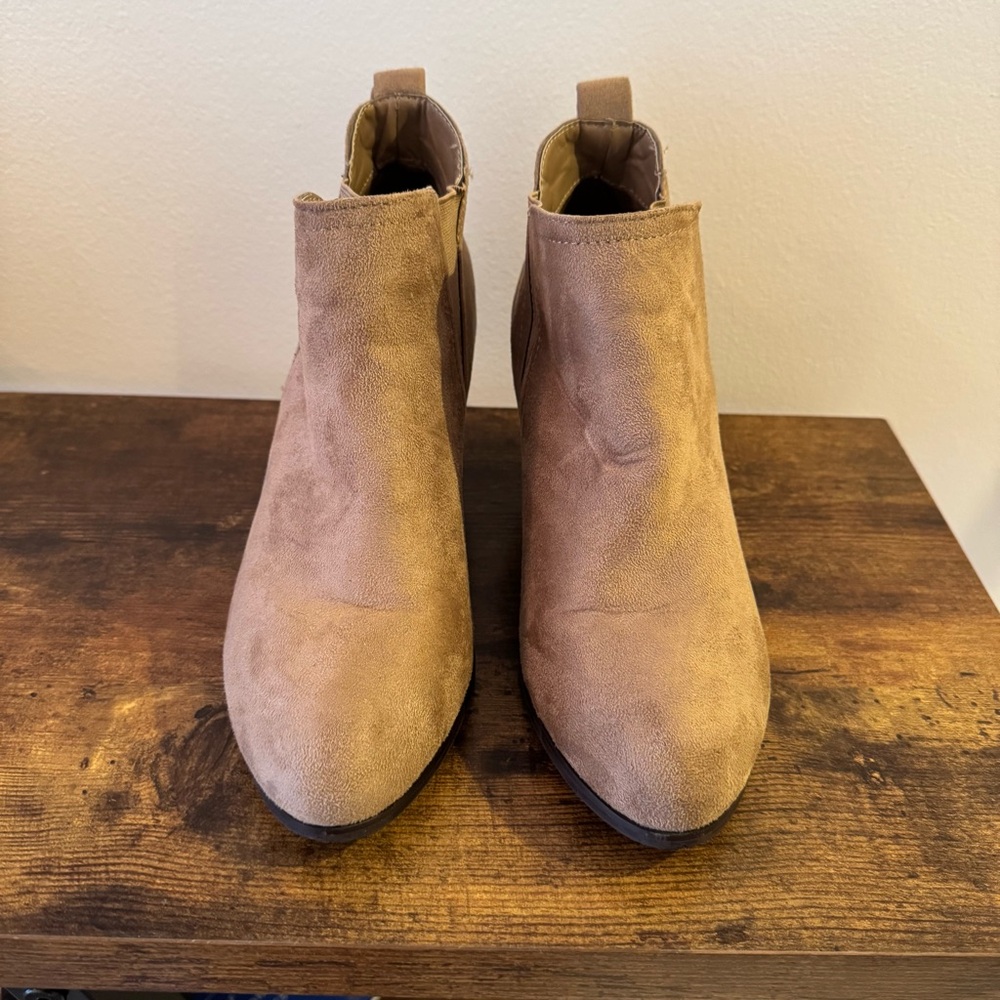 Pierre Dumas Suede Tan Ankle Booties - Picture 2 of 5